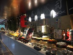 自助取餐区-威珀斯酒店·珀萃美食餐厅 | 海鲜刺身·现烤生蚝·特色烤肉