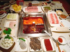 -海底捞火锅鲜切牛肉主题店(长寿路店)