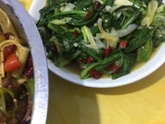 -炕锅羊肉土火锅面片大王