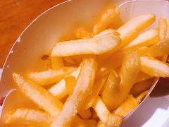 华仔薯条-华莱士炸鸡汉堡(崇文门搜秀城店)
