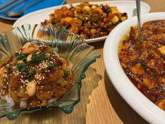 -渝信川菜 · 川味家常菜(财富购物中心店)