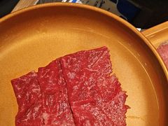 -牛YO寿喜烧·铁板烧和牛火锅自助(市府恒隆店)