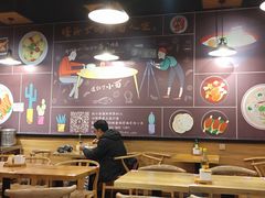 大堂-车沾巷·重庆老味豌杂面