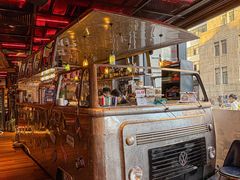 -1886德国汽车餐厅(外滩中央店)