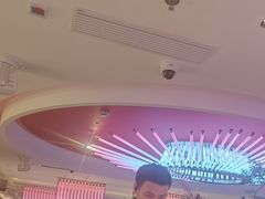 -海底捞火锅(杭州庆春路夜宵主题店)