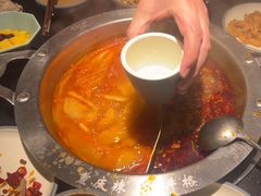 -井格重庆火锅(西直门凯德Mall店)