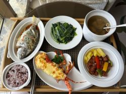 -臻康乃馨月子中心(集美店)