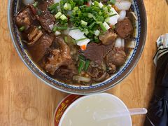 -牛师傅牛肉面(尚隆路店)
