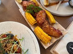 -Mark&Mars Restaurant