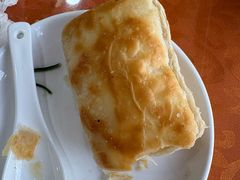 -李春秋驴肉火烧总店