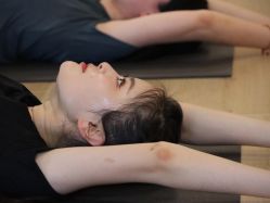 -酉嘉瑜伽YO+YOGA