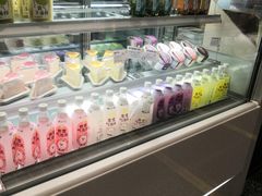 面包甜点陈列柜-奈雪的茶(印象城店)