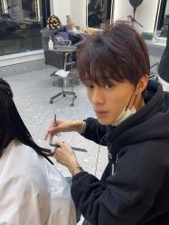 -苏豪美发S A L O N烫发染发