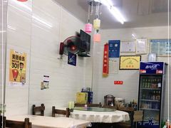 大堂-忆海南海鲜(椰风巷第一市场店)