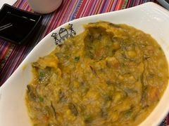 -香巴拉云南餐厅(华莱坞店)