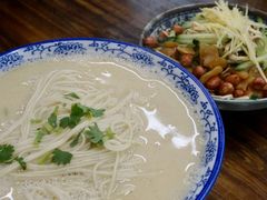 -雪琴面馆富安特色鱼汤面(城中花园店)
