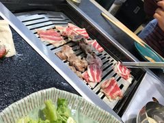 -臻牛烤肉