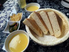 -八两八金·莱芜特色炒鸡(市南漳浦路店)