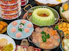 -得意咚瓜·顺德鱼生·冬瓜火锅(深圳首店)