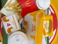 -麦当劳(徐汇漕溪北路百脑汇店)