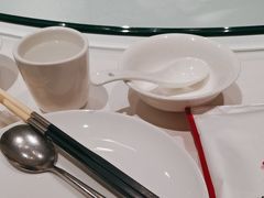 -渝信川菜 · 川味家常菜(财富购物中心店)