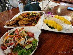 -Dang restaurant (patong phuket)