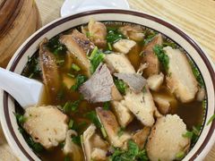 牛肉罩火烧-清真·白家牛肉罩火烧老店(育才街店)
