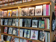 -茑屋书店(天目里店)