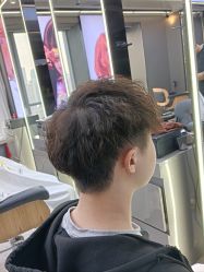 -藤野造型烫发染发