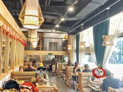 大堂-隆喜元鱼汤包·海鲜(中联广场店)