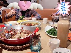 -渝信川菜 · 川味家常菜(财富购物中心店)