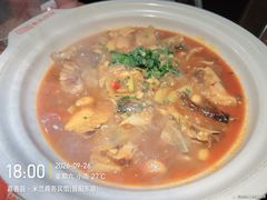 -魏铭鱼头捞饭(晋阳路店)