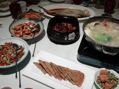 -千百味红餐厅·江西菜(绿地双子塔店)