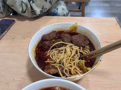 -易毛特色牛肉面(解放碑步行街店)