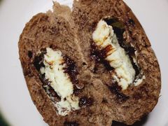 黑眼豆豆-面包与我Bread Or Me(长城汇店)