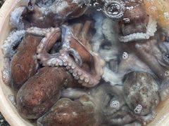 -霞涌市场海鲜摆卖区