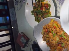 -卢大鲜鱼头捞饭(美利广场店)