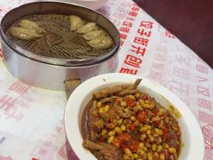 -李记饺子·非遗美食·江西菜(建设路店)