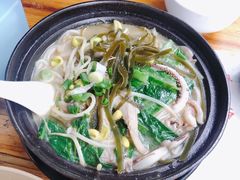 鱿鱼三鲜米线-李米线(总店)