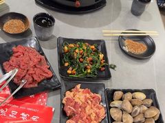 -啊美丽炭火烤肉(滑翔一店)