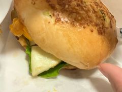 -必胜客(尹山湖歌林公园店)