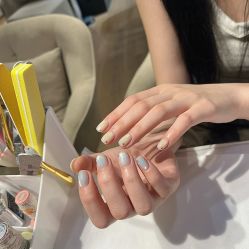 -UGIRL有个美甲