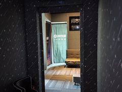 -VR 间客漫·PS电玩·虚拟现实包间游戏电竞(街道口店)