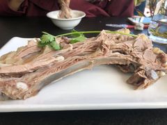 -伊源鼎盛餐饮服务有限公司