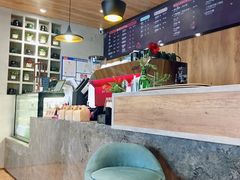 -ZING COFFEE 镜咖啡