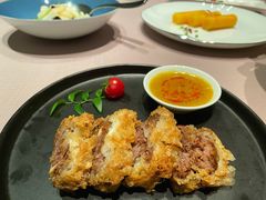 干煎牛腩-新荣记(南京西路店)