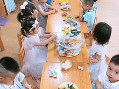 -希溪谷半山街道蒙氏托育(万科公园里校区)