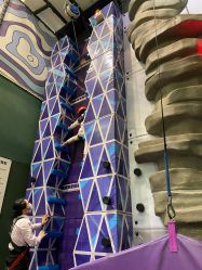 -MELAND CLUB亲子乐园·派对·餐厅(北京芳圆里ID MALL店)