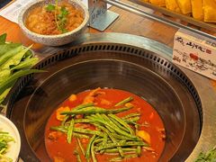 -山河屯铁锅炖·非遗东北菜(南山店)