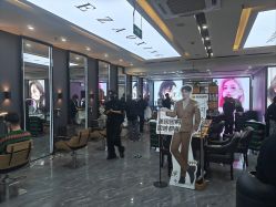 -藤野造型烫染·漂发